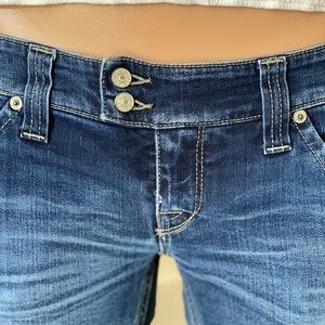 Cycle Low Rise Skinny Jean